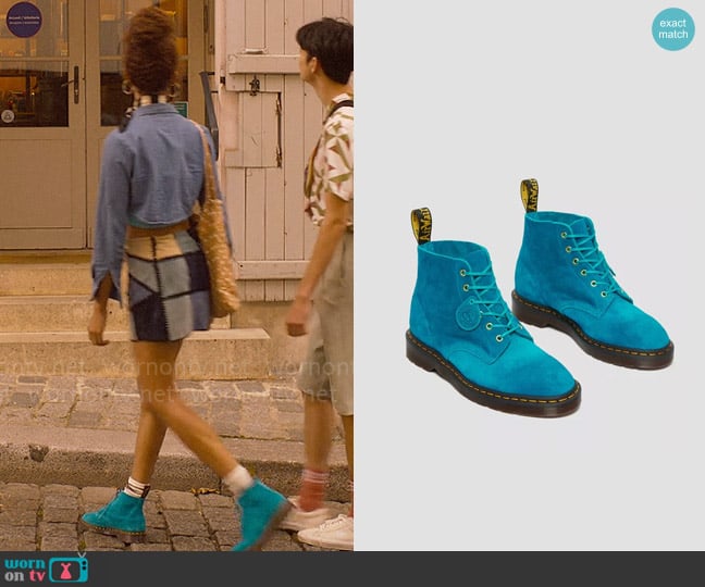 Dr Martens 101 Ankle Boots in Turquoise Desert Oasis worn by Elle Argent (Yasmin Finney) on Heartstopper