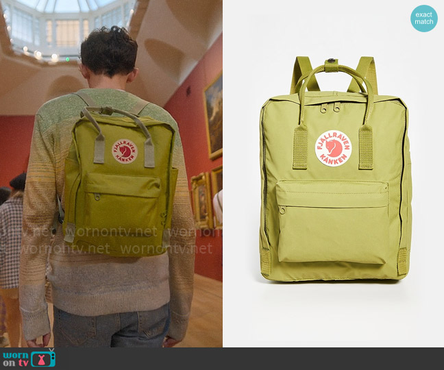 Fjallraven Kanken Backpack in Guacamole worn by Charlie Spring (Joe Locke) on Heartstopper