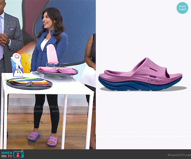 Hoka Ora Recovery 3 Slides worn by Adrianna Barrionuevo Brach on Today