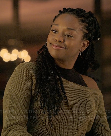 Izzy’s olive green off shoulder sweater on The Lincoln Lawyer