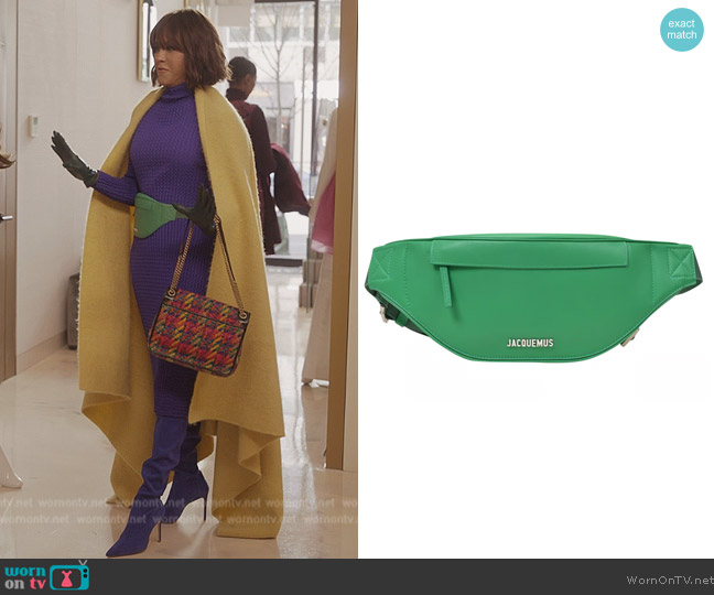 Jacquemus Leather Belt Bag worn by Lisa Todd Wexley (Nicole Ari Parker) on And Just Like That