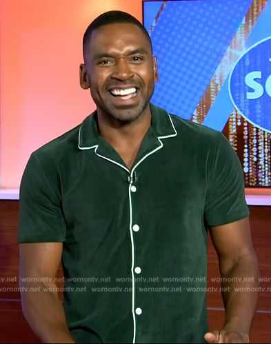 Justin’s green velvet shirt on Today