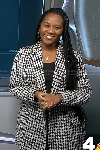 Kay Angrum’s houndstooth blazer on NBC News Daily