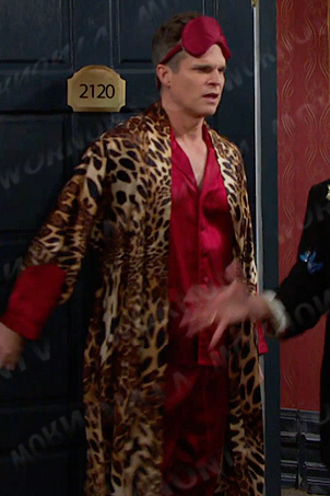 Loe’s leopard robe on Days of our Lives