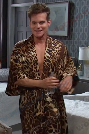 Loe’s leopard robe on Days of our Lives