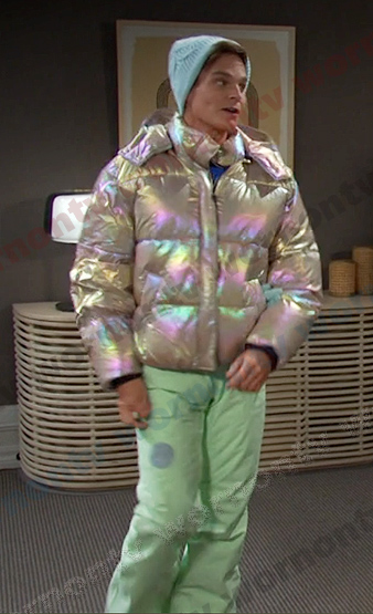 Leo’s metallic down jacket and green pants on Days of our Lives