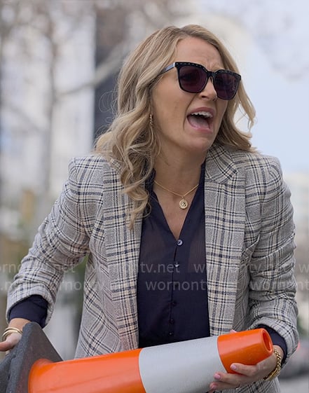 Lorna’s grey plaid blazer on The Lincoln Lawyer