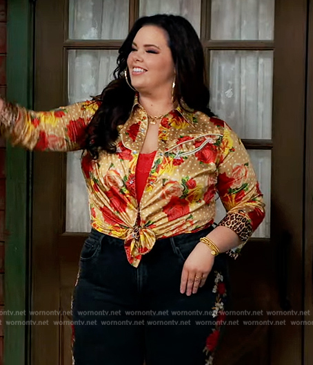 Lou’s gold floral print blouse on Bunkd