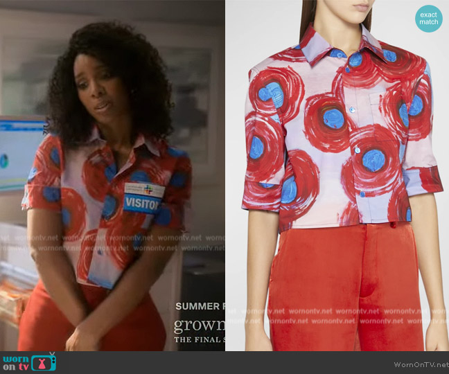 Marni Abstract-Print Boxy Crop Shirt worn by (Kelly Rowland) on Grown-ish
