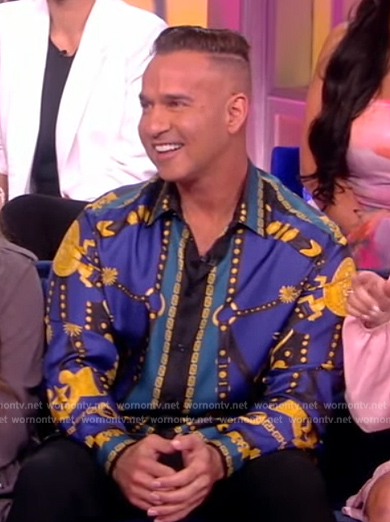 Mike Sorrentino’s blue printed shirt on The View