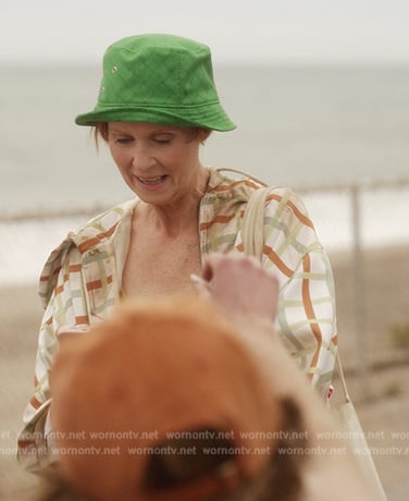 Miranda’s green bucket hat on And Just Like That