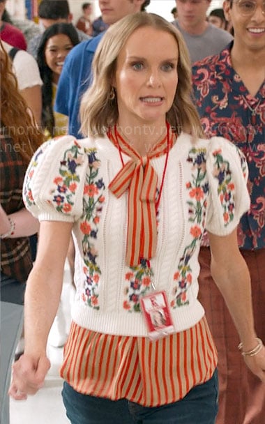 Miss Jenn’s floral embroidered puff sleeve sweater on High School Musical The Musical The Series