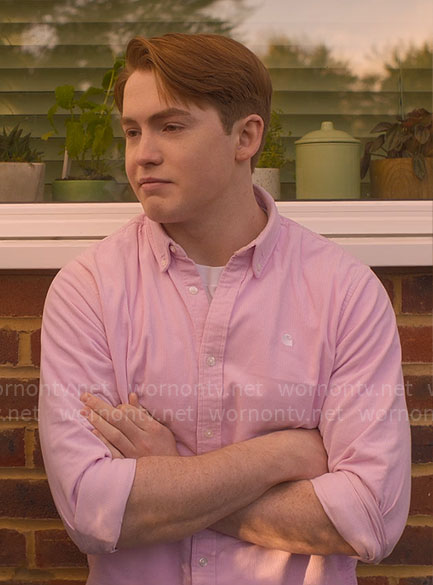 Nick’s pink button down shirt on Heartstopper