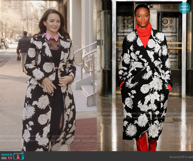 Oscar de la Renta 2020 Fall Winter Collection worn by Charlotte York (Kristin Davis) on And Just Like That