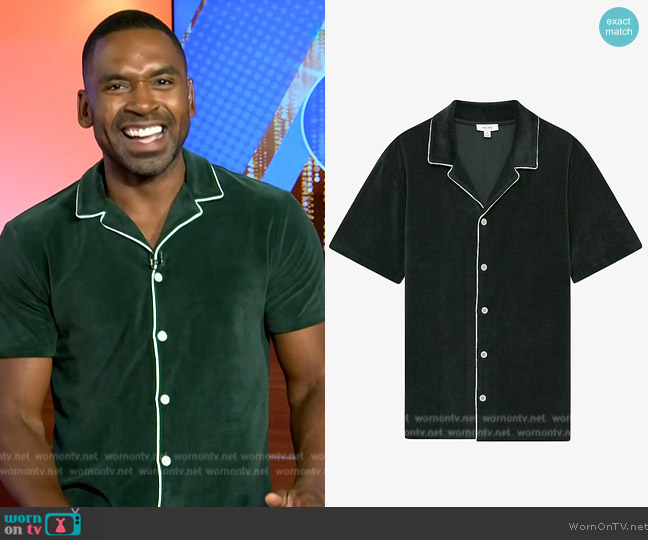 Reiss Defoe Regular-Fit Velour Shirt worn by Justin Sylvester on Today