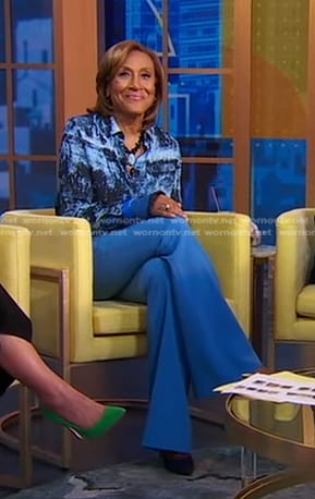 Robin’s blue flare pants on Good Morning America