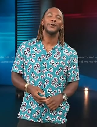 Scott’s blue floral print shirt on Access Hollywood