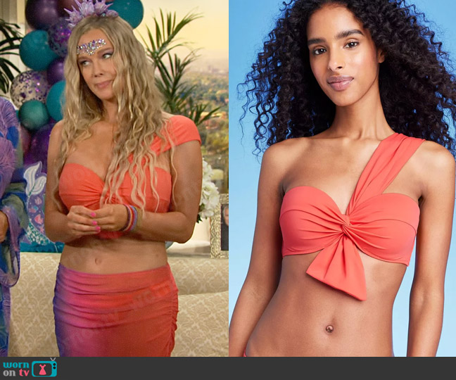 Shade & Shore Lightly Lined One Shoulder Twist-Front Bow Tail Bikini Top worn by Donna Logan (Jennifer Gareis) on The Bold and the Beautiful