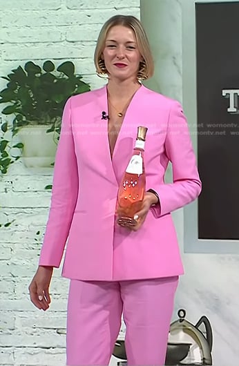 Vanessa Price’s pink lapelless blazer and pants on Today