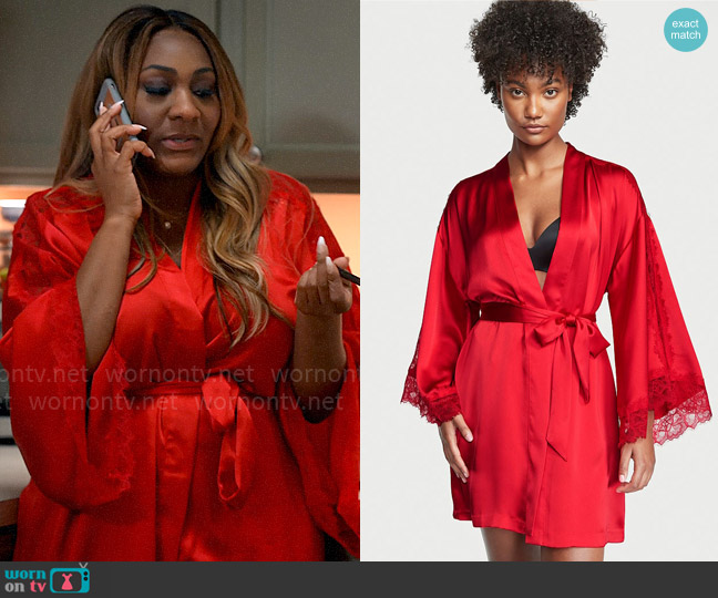 Victorias Secret Lace Inset Robe in Lipstick worn by Daniella King (Mignon) on Tyler Perrys Sistas