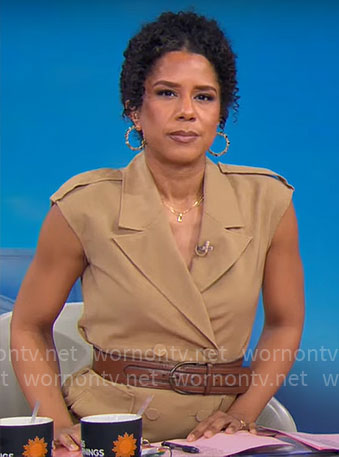 Adriana Diaz’s sleeveless trench dress on CBS Mornings