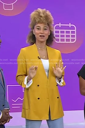 Ally’s yellow lapelless blazer on Today