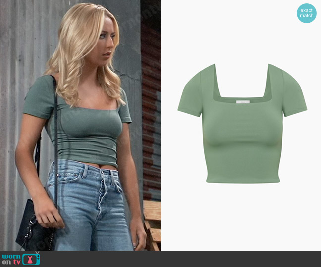 Babaton Contour Squareneck Shortsleeve T-Shirt in Gallery Green worn by Josslyn Jacks (Eden McCoy) on General Hospital