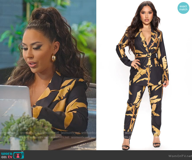 Fashion Nova Bianca Blazer Pant Set worn by Kayla Carmona (Kayla Carmona) on Selling the OC