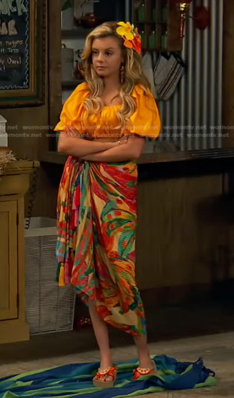 Destiny’s banana print wrap skirt on Bunkd
