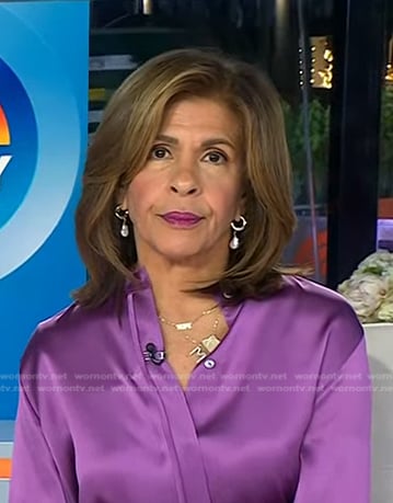 Hoda’s pearl drop earrings on Today