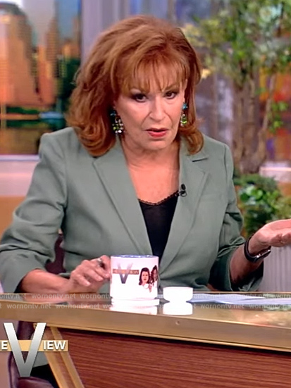 Joy’s green ruched sleeve blazer on The View