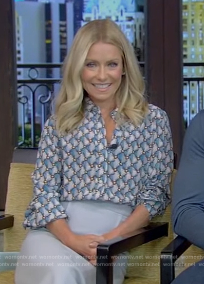 Kelly’s blue geometric print blouse on Live with Kelly and Mark