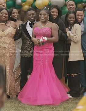 Lynae’s pink embellished strapless dress on The Chi