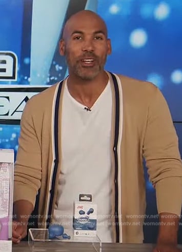 Melvin’s beige contrast stripe cardigan on Extra