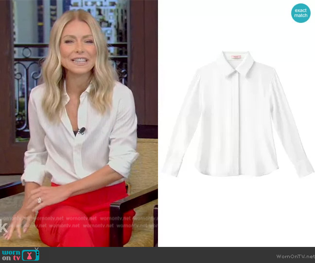 Numi The Simone Button-Up Blouse in White worn by Kelly Ripa on Live with Kelly and Mark