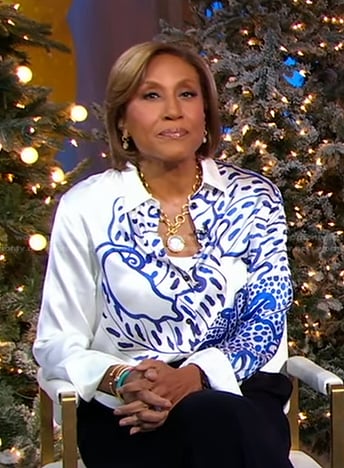 Robin’s white and blue print shirt on Good Morning America