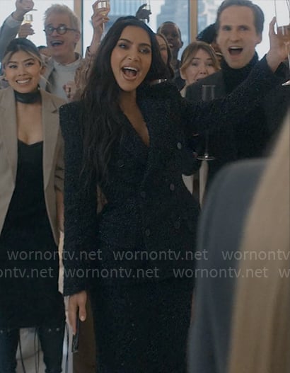 Siobhan’s black tweed blazer and skirt suit on American Horror Story Delicate