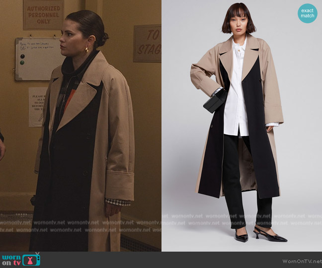 Veret streer ⭐︎volume trench coat⭐︎伊地知姉妹 WornOnTV: Mabel's colorblock trench coat on Only Murders in the