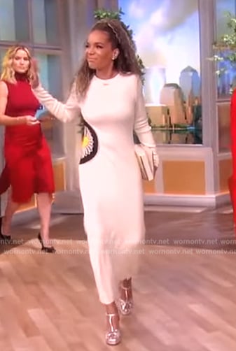 Sunny’s white crochet side detail dress on The View