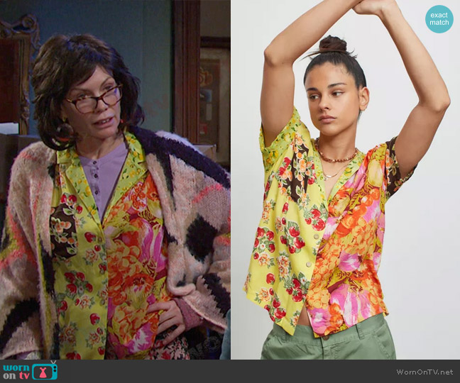Urban Outfitters Gardenia Souvenir Button-Down Top worn by Susan Banks (Stacy Haiduk) on Days of our Lives
