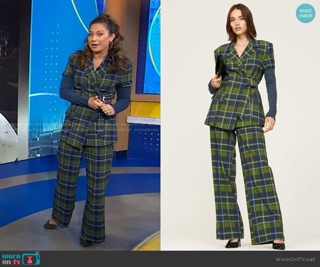 We Wore What Rib-Sleeve Belted Blazer in Basil French Navy worn by Ginger Zee on Good Morning America