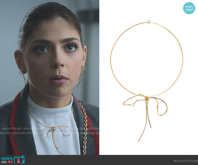 Beatrizpalacios Bow necklace worn by Sara (Carmen Arrufat Blasco) on Elite