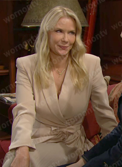 Brooke’s beige blazer and pleated skirt on The Bold and the Beautiful