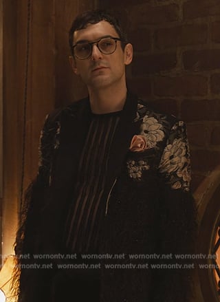 Cliff’s black floral fringe jacket on Only Murders in the Building