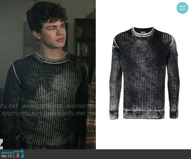 Diesel Distressed ribbed-knit jumper worn by Jake Wheeler (Zackary Arthur) on Chucky