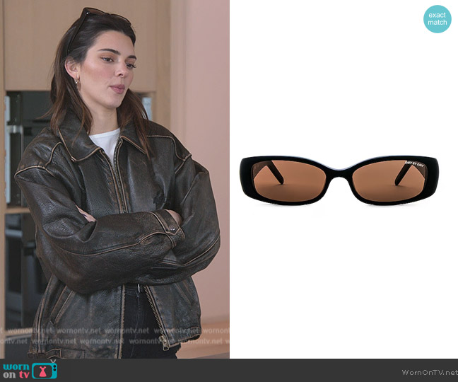 DMY by DMY Black Billy Sunglasses worn by Kendall Jenner (Kendall Jenner) on The Kardashians