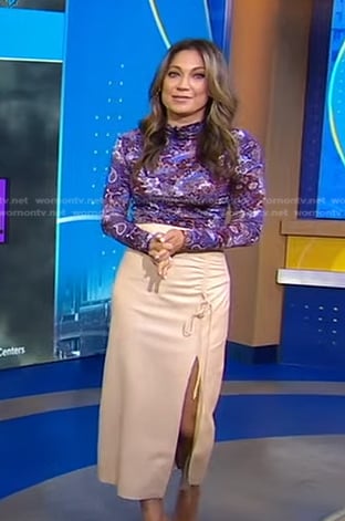 Ginger’s paisley print top and ruched skirt on Good Morning America