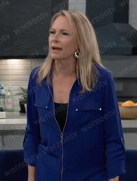 Gladys’ blue zip up shirt on General Hospital