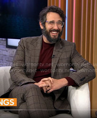 Josh Groban’s brown check suit on CBS Mornings