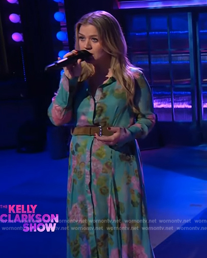 Kelly’s green floral print shirtdress on The Kelly Clarkson Show